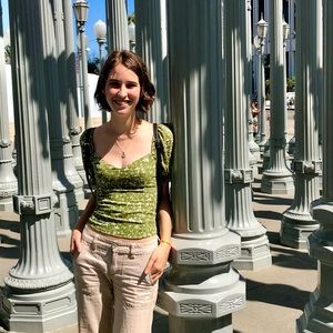 Meet your Posher, Bethany